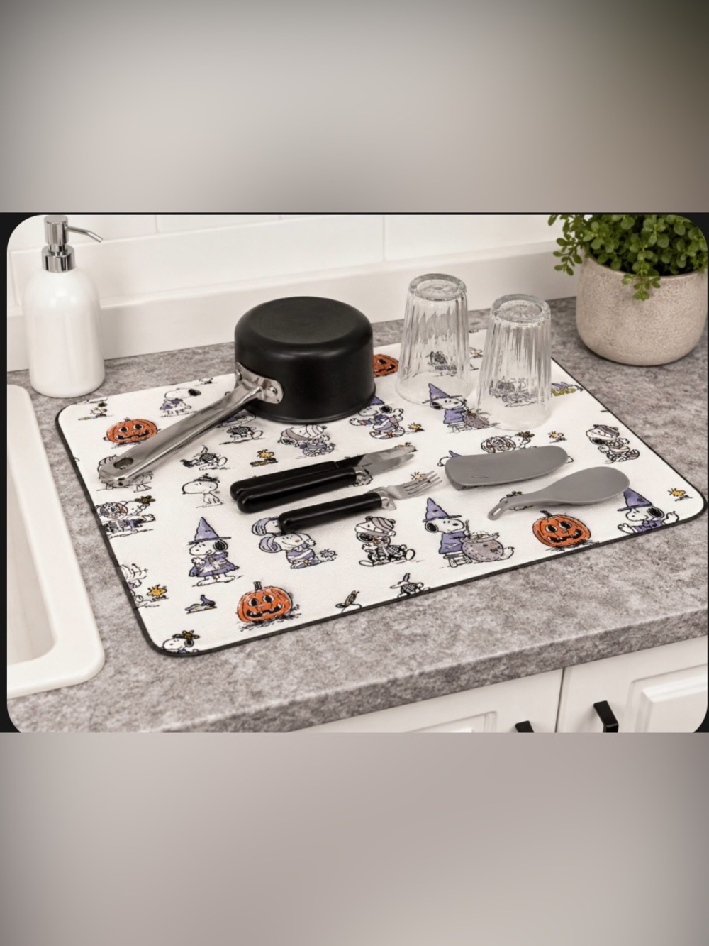 Halloween Peanuts Dish Drying Mat